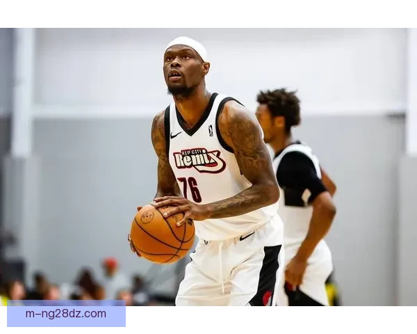 开拓者两年合同签西索科达成